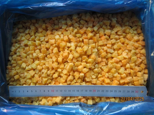 Sinocharm 4-Star Product BRC-A Fresh Yellow Peach 10x10mm Frozen Diced Fruits Cubes IQF Yellow Peach Dices